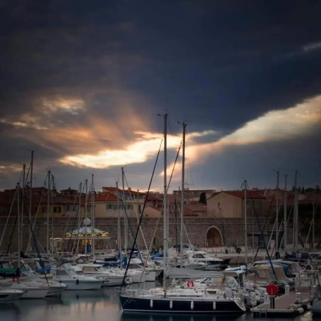 Beautiful Sea View, Quiet In Agricultural Property Antibes 0*,