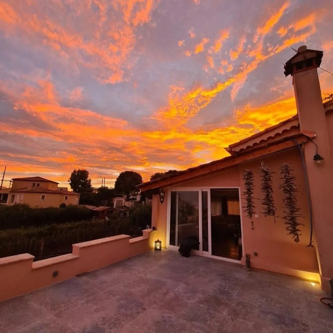 Beautiful Sea View, Quiet In Agricultural Property Antibes France